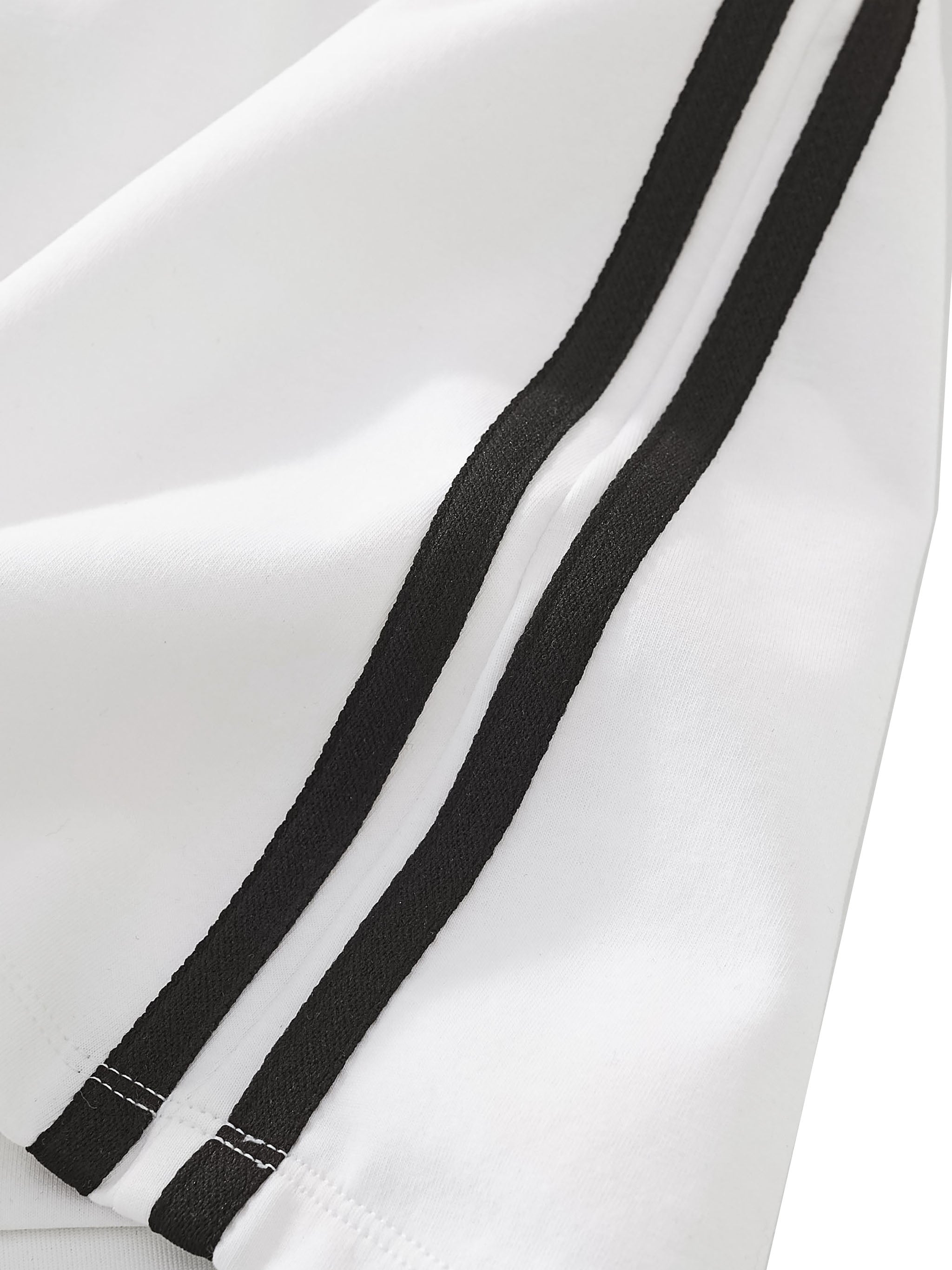 Momentum Short Skirt